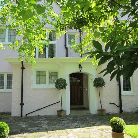Crossways House Bed And Breakfast East Cowes Exterior photo